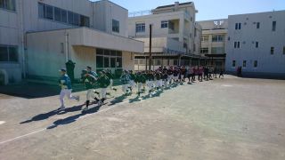 ソフトボール対決