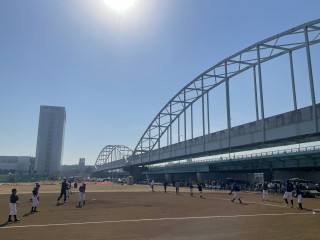 2月6日　多摩川大橋下で練習⚾️