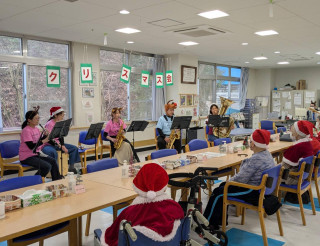 ヴィラ光陽様　依頼演奏