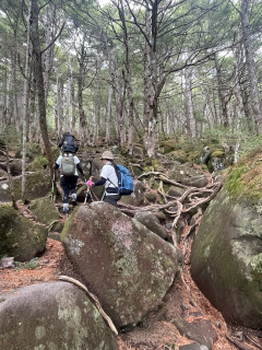 編笠山