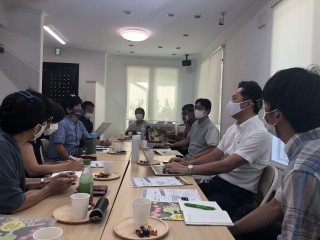 ８月の月例シェア会を開催しました。