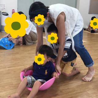 ミキファニットさんと親子遊び