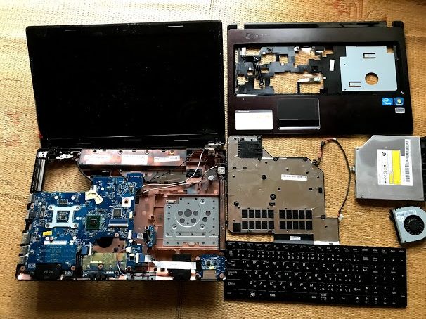 Lenovo G570 分解 ブログ デジタルシニアクラブ サークルスクエア