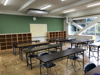 運営委員会は新しい教室で。