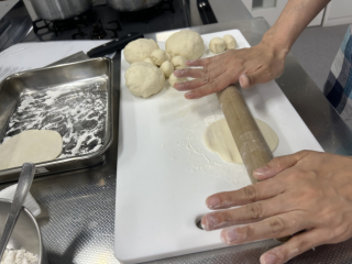 第79回　皮から手作り餃子の回🥟