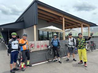 荒川のブランド桃を買いに行くサイクリング