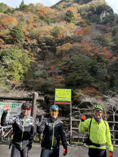 紅葉の香落渓～比奈知湖サイクリング