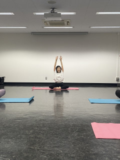 FSXリフレッシュ道場のびのびヨガ