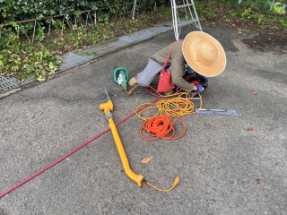 地域の汗と知恵で学校を守る