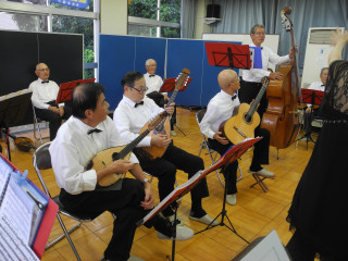 小園憩の家１０周年記念　マンドリン・コンサート