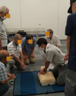 AED取扱い講習会に参加して来ました