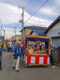 宮地夏祭り子ども神輿町内を一巡