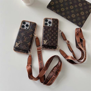 ポケットもバッグも不要☆ショルダーiPhoneケースで手ぶら生活を実現！