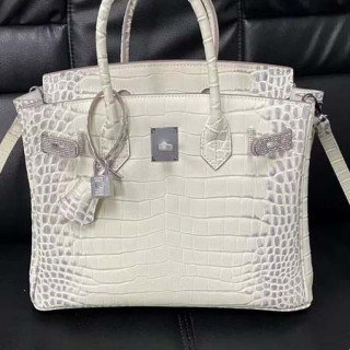 2025年最新！大人気ハイブランドバッグ特集 – ルイ・ヴィトン・シャネル・グッチ・ディオールなど