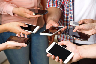 毎日スマホケースのおすすめ情報をシェアします