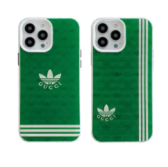 アディダス adidas 偽物 見分け 方