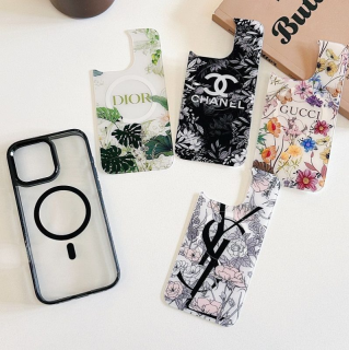 2025最新デコiPhoneケース特集♪