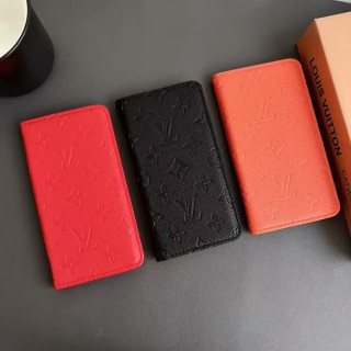 💼 高級感 × ハイブランドの風格|ルイ・ヴィトン iPhone 16 / 16 Pro 対応ケース特集 🔥今だけ無料プレゼント中!