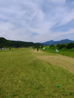 【活動報告】初夏の風が吹き抜ける中、グラウンド・ゴルフ大会を開催！